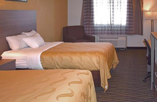 Martinsburg Hotel | Quality Inn & Suites Kearneysville - Martinsburg