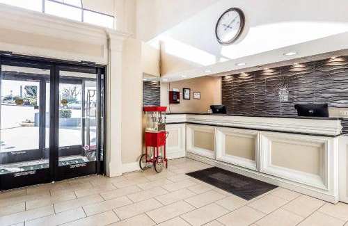 South Salisbury Hotel | Quality Inn & Suites Salisbury South
