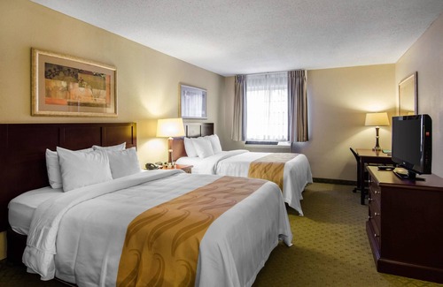 Summersville Hotel | Quality Inn Summersville - New River Area