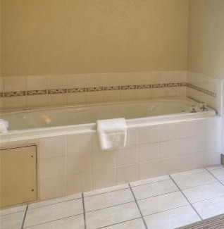 Cherokee Hotel | Quality Inn
