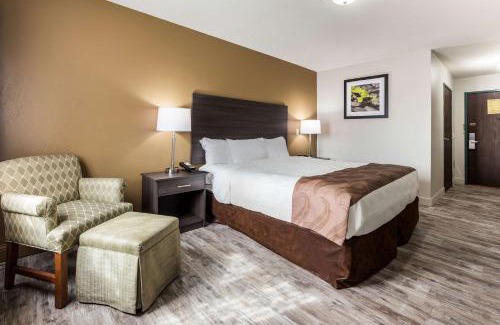 Clare Hotel | Quality Inn