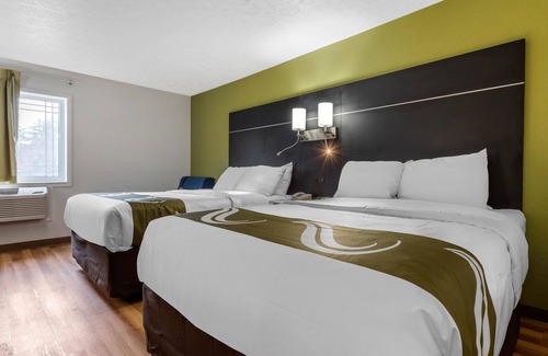 Moon Township Hotel | Quality Inn