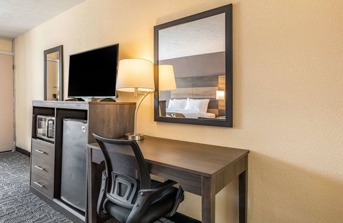 Mount Vernon Hotel | Quality Inn