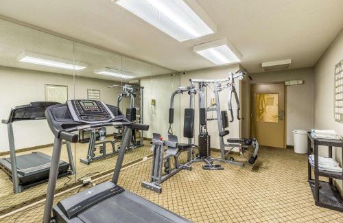Rolla Hotel | Quality Inn