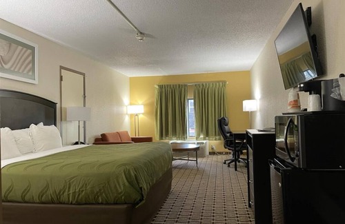 Vincennes Hotel | Quality Inn Vincennes