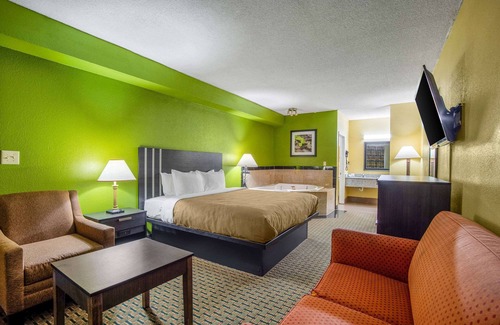 West Columbia Hotel | Quality Inn West Columbia - Cayce