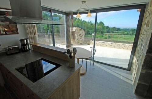 Le Bouyssou Cottage | Quality Quercy barn, near Figeac, Rocamadour, St Cirq Lapopie