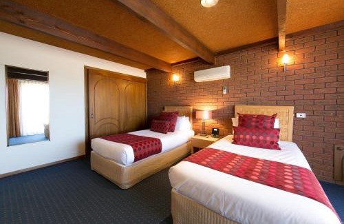 Lavington Resort | Quality Resort Siesta