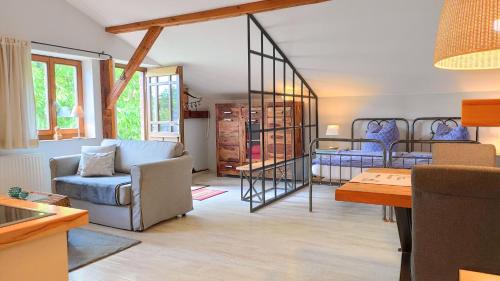 Hollenbeck Apartment | Quartier am Schmiedefeuer