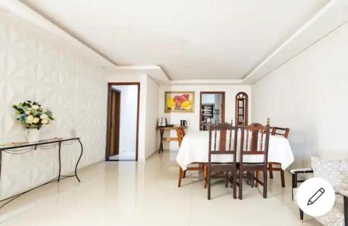 Italia Apartment | Quarto Chalé aconchegante em Casa da Família Anton próximo ao aeroporto