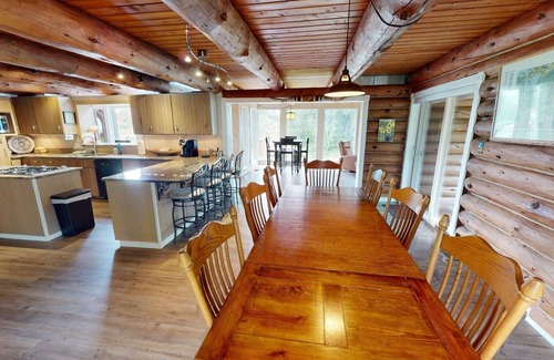 Whitepine House | Quartz Creek Retreat