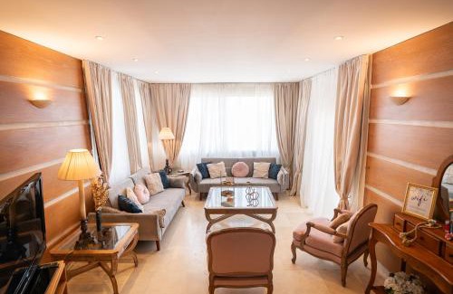 Larnaca Apartment | Quattro Beachfront Sea View Ap 4