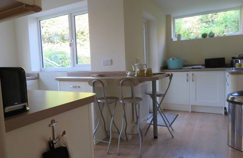 Pentraeth Cottage | QUAY COTTAGE, family friendly, with a garden in Red Wharf Bay