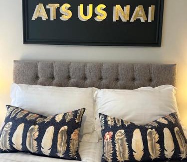 Ballycastle House | Quay House, North Coast 6 bedroom holiday home