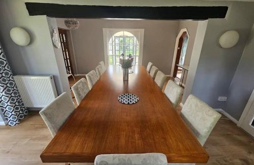 Guildford House | Queen Anne Cottage