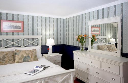 Chatham Hotel | Queen Anne Inn
