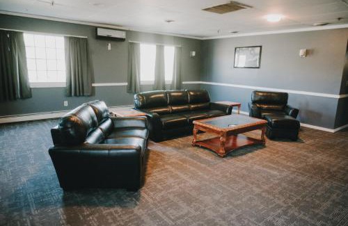 Bangor Hotel | Queen City Inn