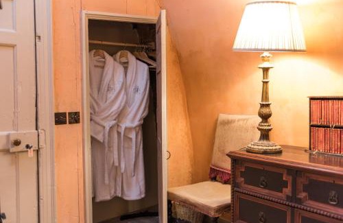 Peebles House | Queen Mary's Chamber