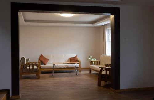 Zuunmod House | Queen Mongolia Guest House