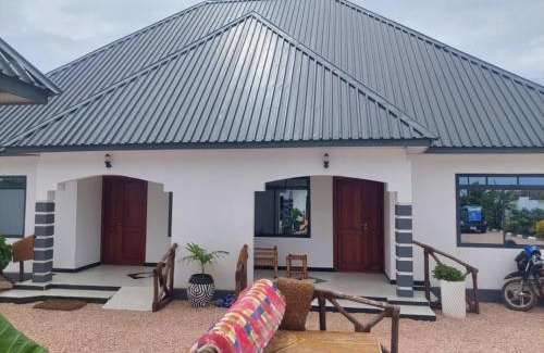 Makunduchi Bed & Breakfast | Queen Park Resort
