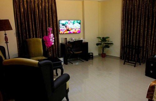 Hebron Hotel | Queen Plaza Hotel
