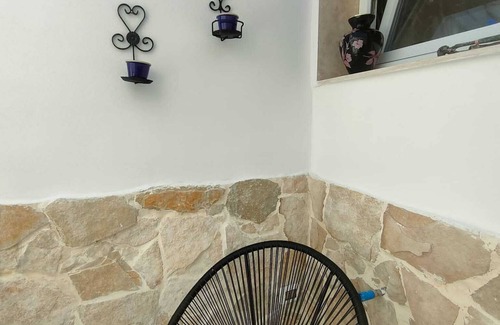 Novoli Apartment | Queen Room "Lace and Lace" with hot tub x guests