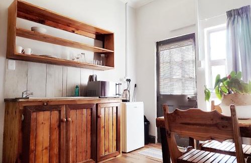 Adelaide Apartment | Queen's Accommodation