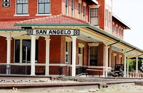 San Angelo Bed & Breakfast | Queen Suite, Garden View at Music Garden Mansion