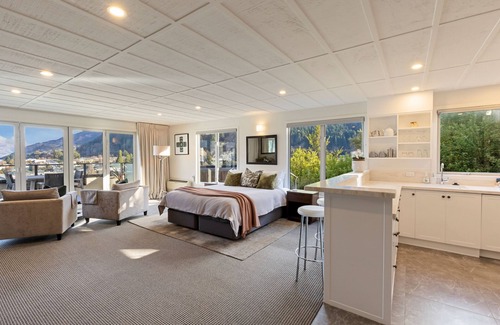 Queenstown City Centre Bed & Breakfast | Queenstown House