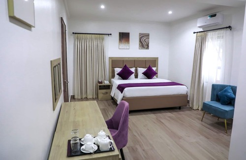 Gwarinpa Estate Hotel | Quest Boutique Hotel