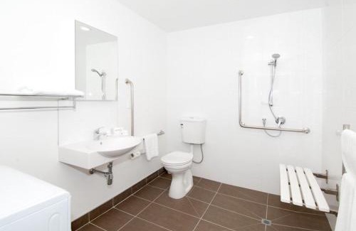 Henderson Apartment | Quest Henderson Apartment Hotel