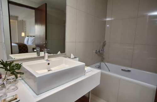 Silang Junction North Hotel | Quest Hotel Tagaytay