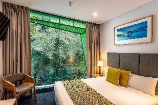 Perth Central Business District Apartment | Quest Mounts Bay Road
