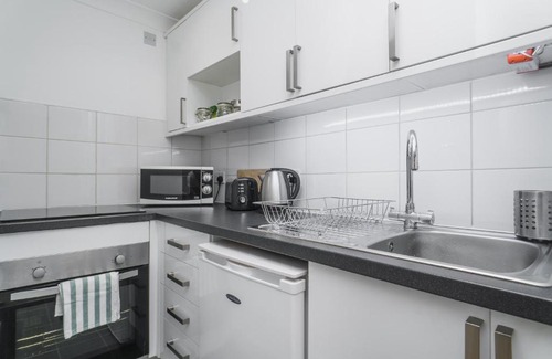 Warwick Apartment | Quiet 1 Bed Apartment Pimlico