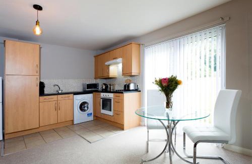 Headington Apartment | Quiet 2 Bedroom Apartment in Headington, Close to Oxford Hospitals & Brookes University
