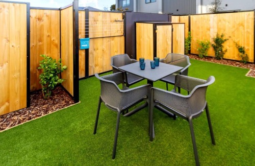 Upper Riccarton House | Quiet 2BR Home on Mohua Lane