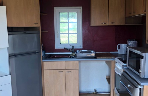 Damiatte House | Quiet 2CH mobile home in the countryside with view of horses