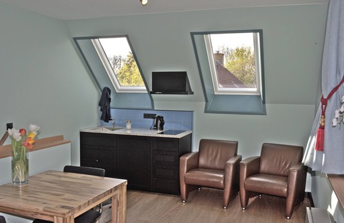 Aagtekerke House | Quiet, 3 room, Domburg beach 3KM, 2 bikes included, XL bed 220 - 180,