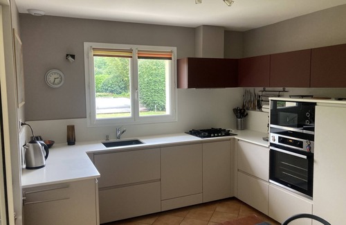 Quinsac House | Quiet, air-conditioned villa 15 minutes from Bordeaux with pool and spa