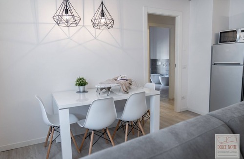 Cittadella Apartment | Quiet and comfortable apartment in historic center near the Arena