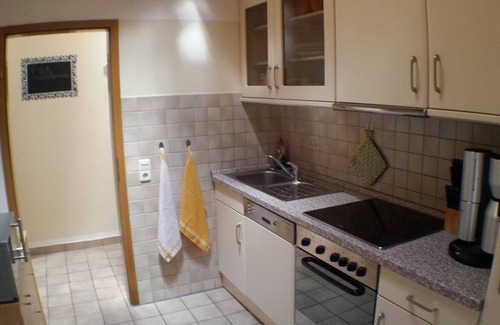 Beverungen Apartment | Quiet and cozy in a play street on the Weser