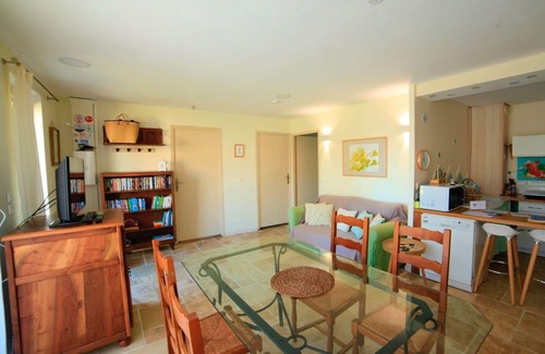 Thaire Apartment | Quiet and qualitative cottage countryside and sea in school