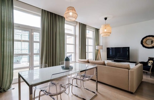 Moliere - Edgard Quinet Apartment | Quiet central Lyon