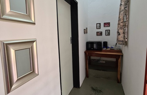 Siavonga House | Quiet, centrally located apartment, perfect for work or play
