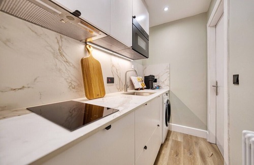 East End Apartment | Quiet Comfort in Glasgow city
