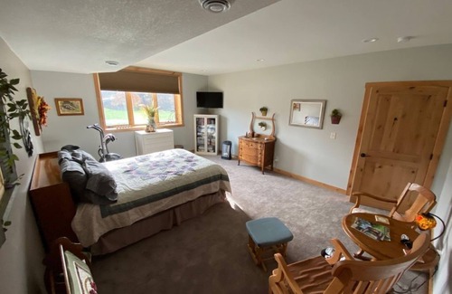 Spring Valley Bed & Breakfast | Quiet, comfortable bed & breakfast in a gorgeous rural setting!