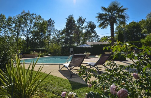 Sarlat-la-Caneda Historic Center Villa | Quiet country house with extensive view, 3,5km from medieval town, private pool