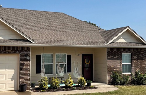 Stillwater House | Quiet Country Home 3mins to Fairgrounds and 8 min to town - 1 acre 4 bedroom