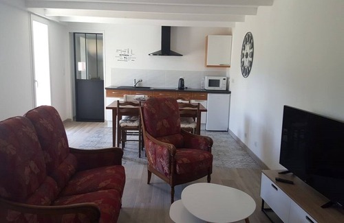 Quemeneven House | QUIET COUNTRY HOUSE CLOSE TO THE SEA