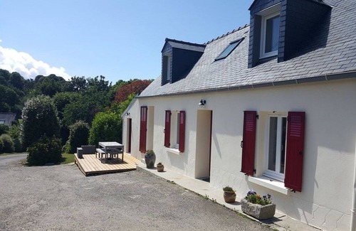 Quemeneven House | QUIET COUNTRY HOUSE CLOSE TO THE SEA